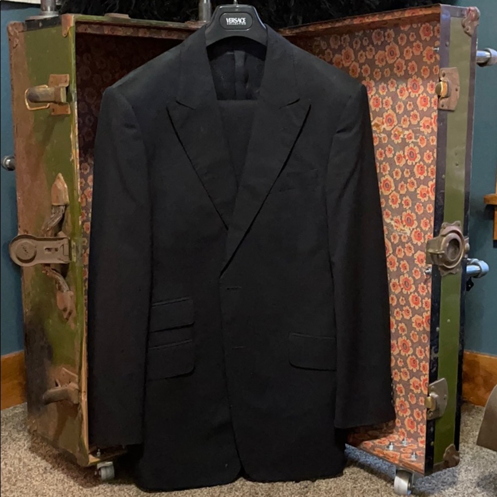 Versace Modern Fit 100% Wool Mens Suit